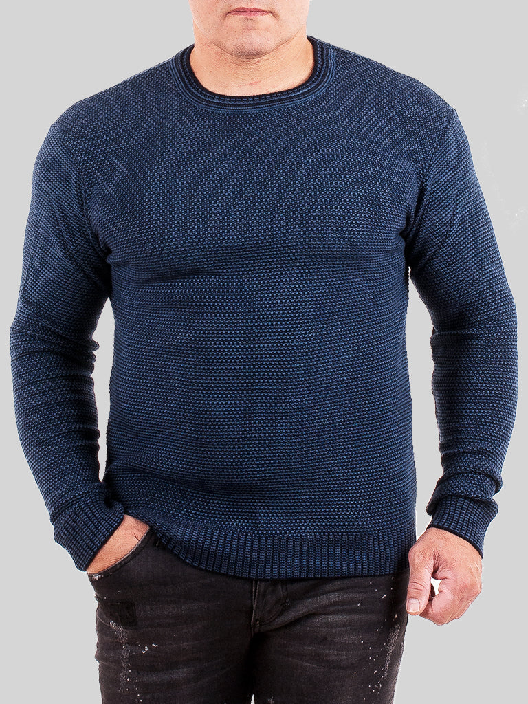 SatModa
SatModa
https://satmoda.com › products › мъжки-пуловер-blue
Мъжки пуловер Blue / SatModa .
Универсален мъжки пуловер от меко и еластично плетиво. Предлага комфорт и стил през по-студените месеци. Подходящ за различни поводи и стилове.
BGN 29.99
