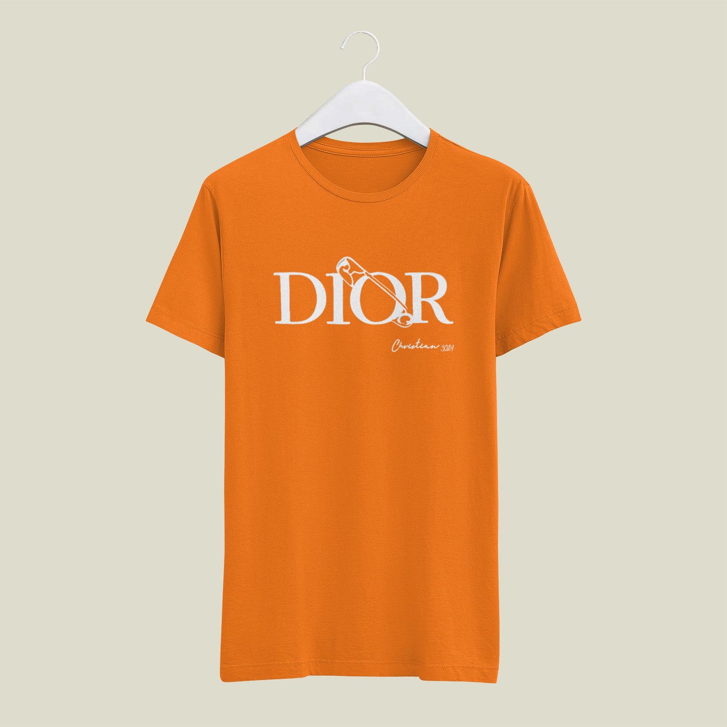 Дамска тениска Dior dtg
Дамска Тениска с обло деколте и свободна кройка.Материята на тениската е изключително мека и осигурява максимален комфорт през летните дни.Съчетава се добре с е…
BGN 24.90