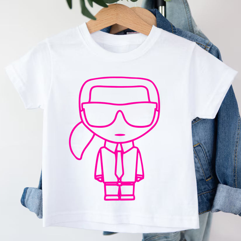 Детска тениска Karl Neon - SatMod https://satmoda.com/products/детска-тениска-karl-neon Детска тениска със забавен принт за всяко малко приключение. Мека и дишаща, за комфорт през целия ден.