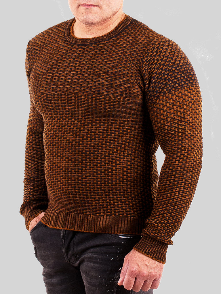 SatModa
SatModa
https://satmoda.com › products › мъжки-пуловер-red
Мъжки пуловер Red / SatModa ..
Универсален мъжки пуловер от меко и еластично плетиво. Предлага комфорт и стил през по-студените месеци. Подходящ за различни поводи и стилове.
BGN 29.99