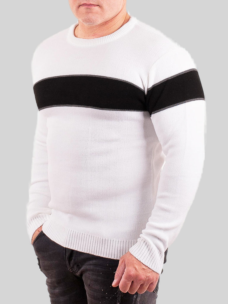 SatModa
SatModa
https://satmoda.com › products › мъжки-пуловер-tomy
Мъжки пуловер Tomy / SatModa.
Универсален мъжки пуловер от меко и еластично плетиво. Предлага комфорт и стил през по-студените месеци. Подходящ за различни поводи и стилове.
BGN 29.99