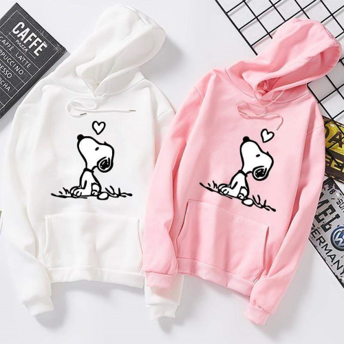 https://satmoda.com/products/дамски-суичър-snoopy Ефектен дамски суичър с качулка с връзкиМатерията на блузата е изключително мека и приятна. Осигурява максимален комфорт и топлина през зимните дни100% Памук