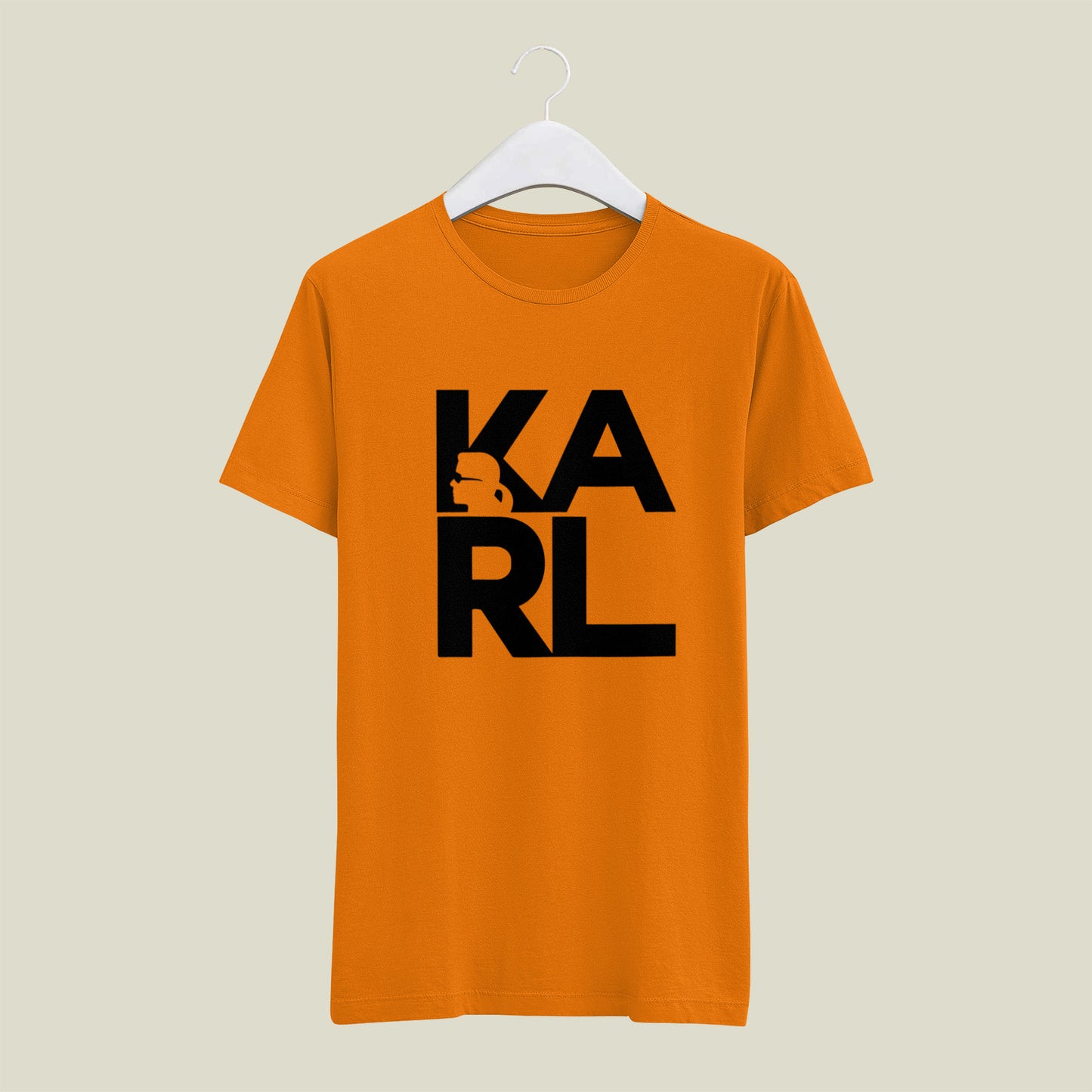 SatModa
SatModa
https://satmoda.com › products › дамска-тениска-karl-s-head
Дамска тениска Karl`s head dtg
Дамска Тениска с обло деколте и свободна кройка. Материята на тениската е изключително мека и осигурява максимален комфорт през летните дни. Състав: 100% памук
BGN 24.90