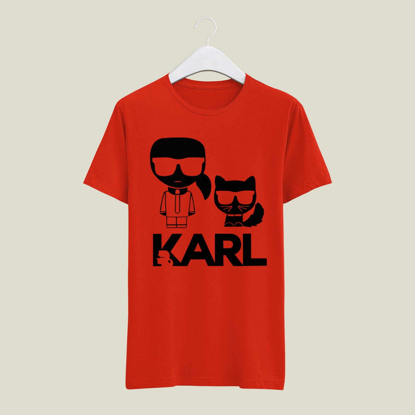 Дамска тениска Karl&cat
Ефектна дамска тениска с щампа Материя: 100% памук Съчетава се добре както с дънки, така и със спортен екип Препоръчителна температура за пране 30°
BGN 24.90