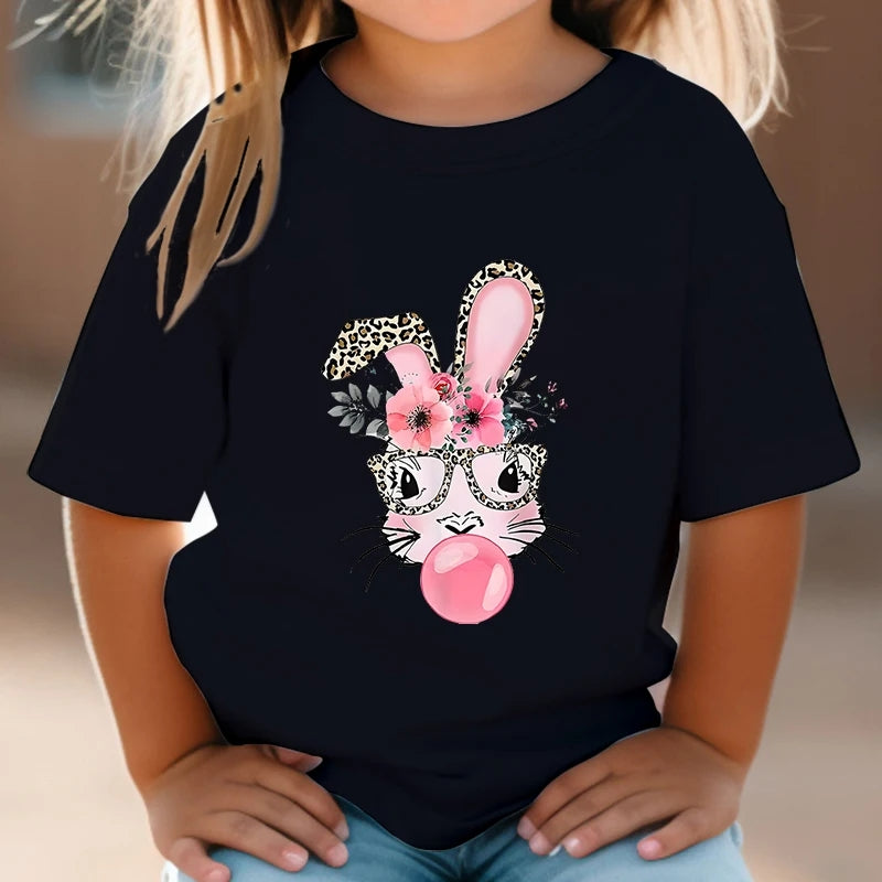 Детска тениска Pink Rabbit - SatModa https://satmoda.com/products/детска-тениска-pink-rabbit Детска тениска със забавен принт за всяко малко приключение. Мека и дишаща, за комфорт през целия ден.