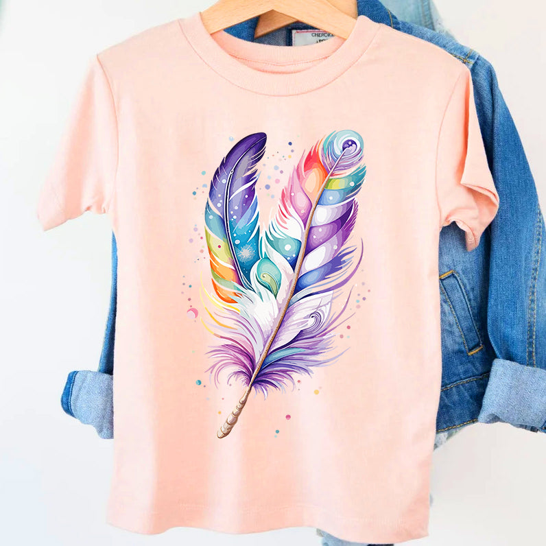 SatModa SatModa https://satmoda.com › products › детска-тениска-colored-feather Детска тениска Colored Feather Детска тениска със забавен принт за всяко малко приключение. Мека и дишаща, за комфорт през целия ден. BGN 23.60