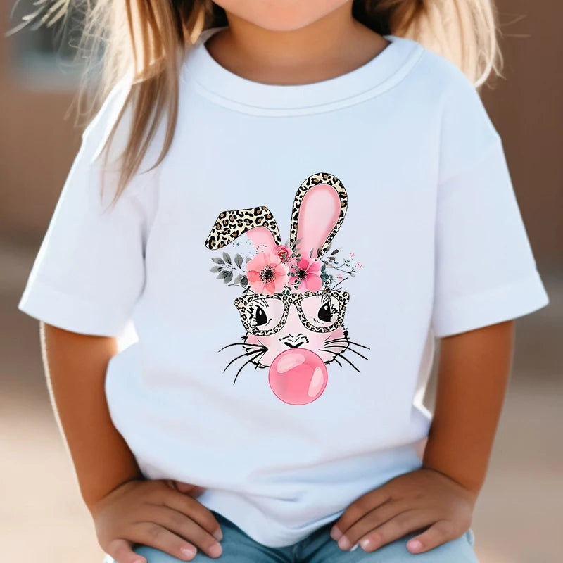 Детска тениска Pink Rabbit - SatModa https://satmoda.com/products/детска-тениска-pink-rabbit Детска тениска със забавен принт за всяко малко приключение. Мека и дишаща, за комфорт през целия ден.