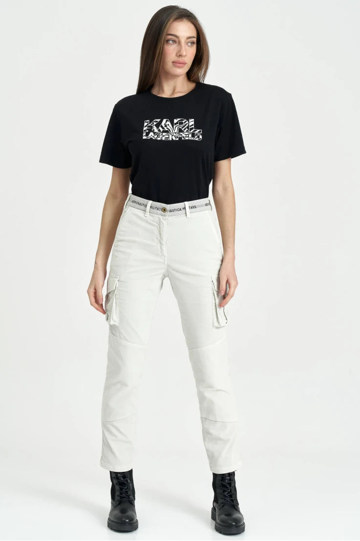 Дамска тениска Karl Zebra Black&White https://satmoda.com/products/дамска-тениска-karl-zebra Ефектна дамска тениска с обло деколте и свободна кройка. Осигурява максимален комфорт през летните дни.Съчетава се добре както с дънки, така и със спортен екип.