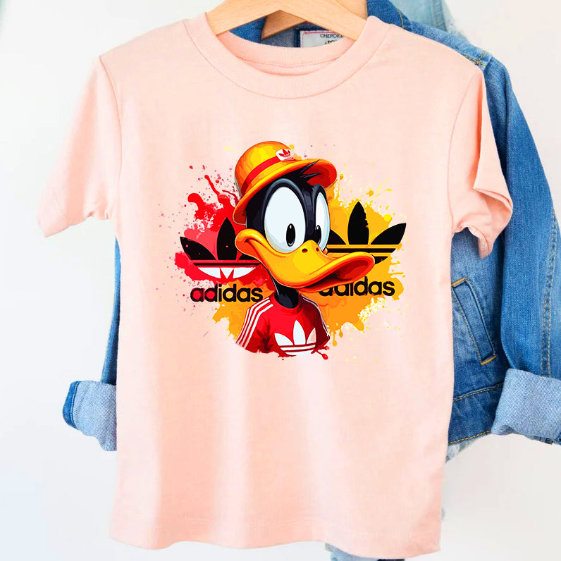 SatModa SatModa https://satmoda.com › products › детска-тениска-adidas-duk Детска тениска Adidas Duk / SatModa Детска тениска със забавен принт за всяко малко приключение. Мека и дишаща, за комфорт през целия ден. BGN 23.60