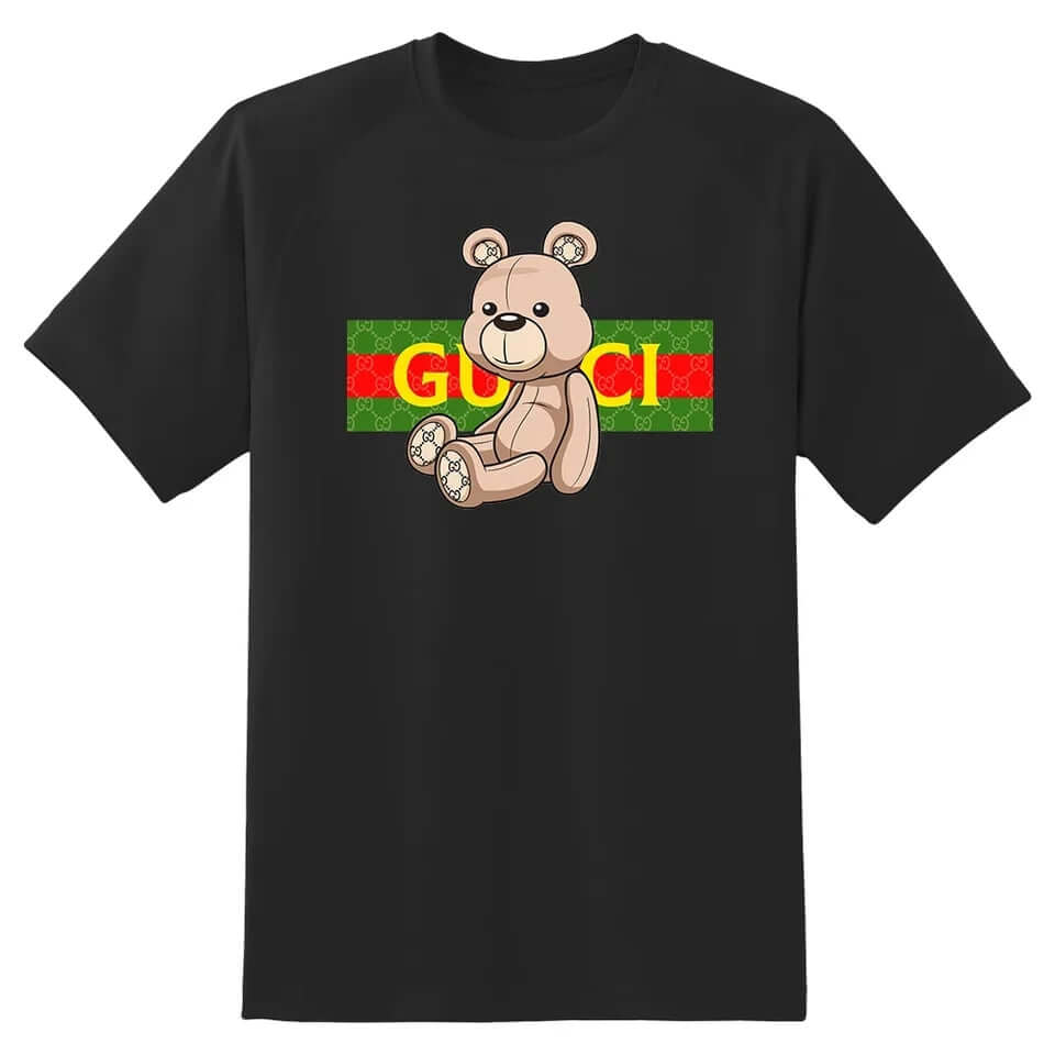 Дамска тениска Gu Bear - SatModa https://satmoda.com/products/дамска-тениска-gu-bear Дамска тениска със стилен дизайн и висококачествени материали. Отличен избор за ежедневието и спорт. Подходяща за разнообразни поводи и комбинации.