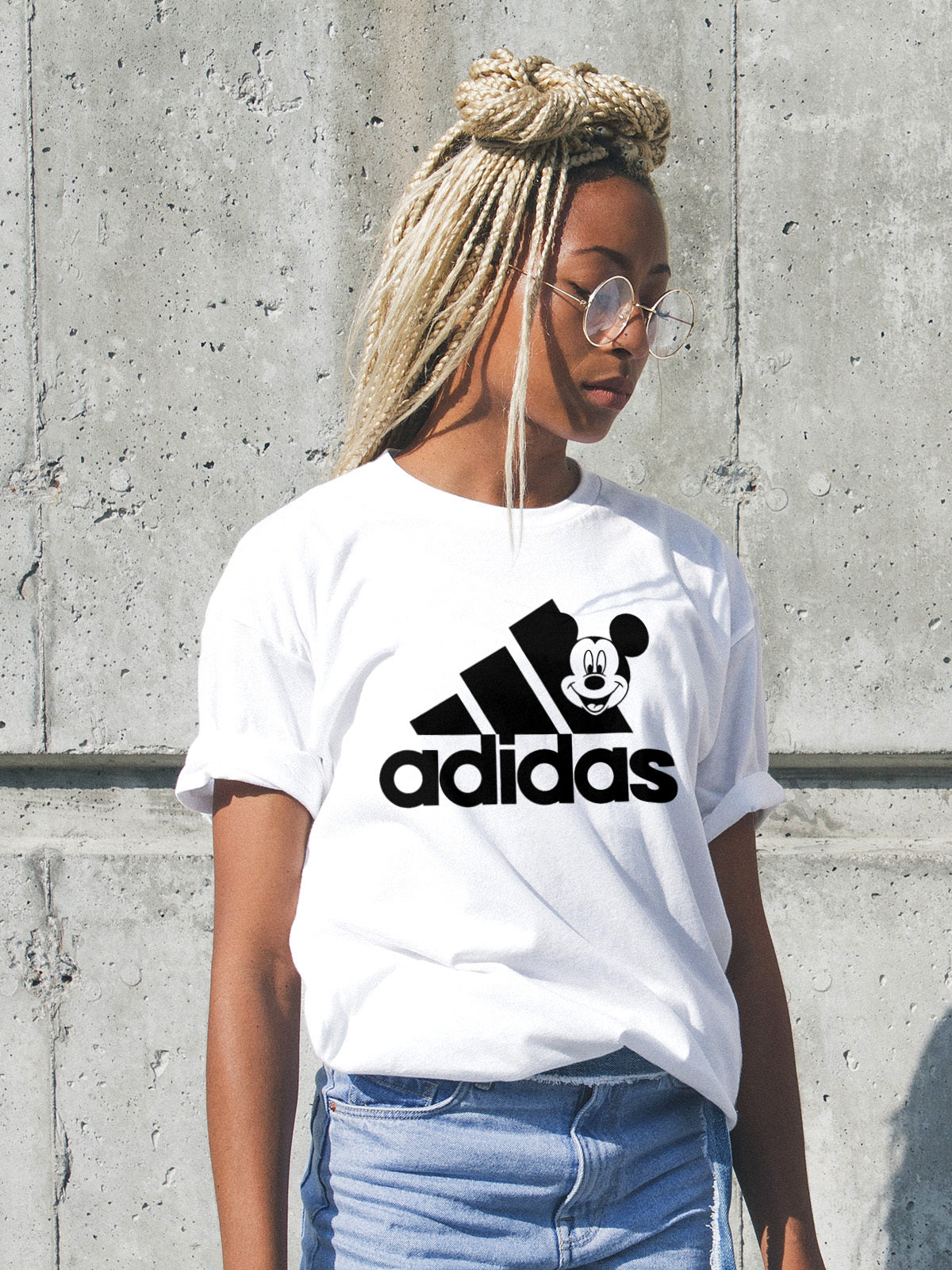 SatModa SatModa https://satmoda.com › products › дамска-тениска-adidas-mickey Дамска тениска Adidas Mickey/SatModa Дамска тениска със стилен дизайн и висококачествени материали. Отличен избор за ежедневието и спорт. Подходяща за разнообразни поводи и комбинации. BGN 24.90