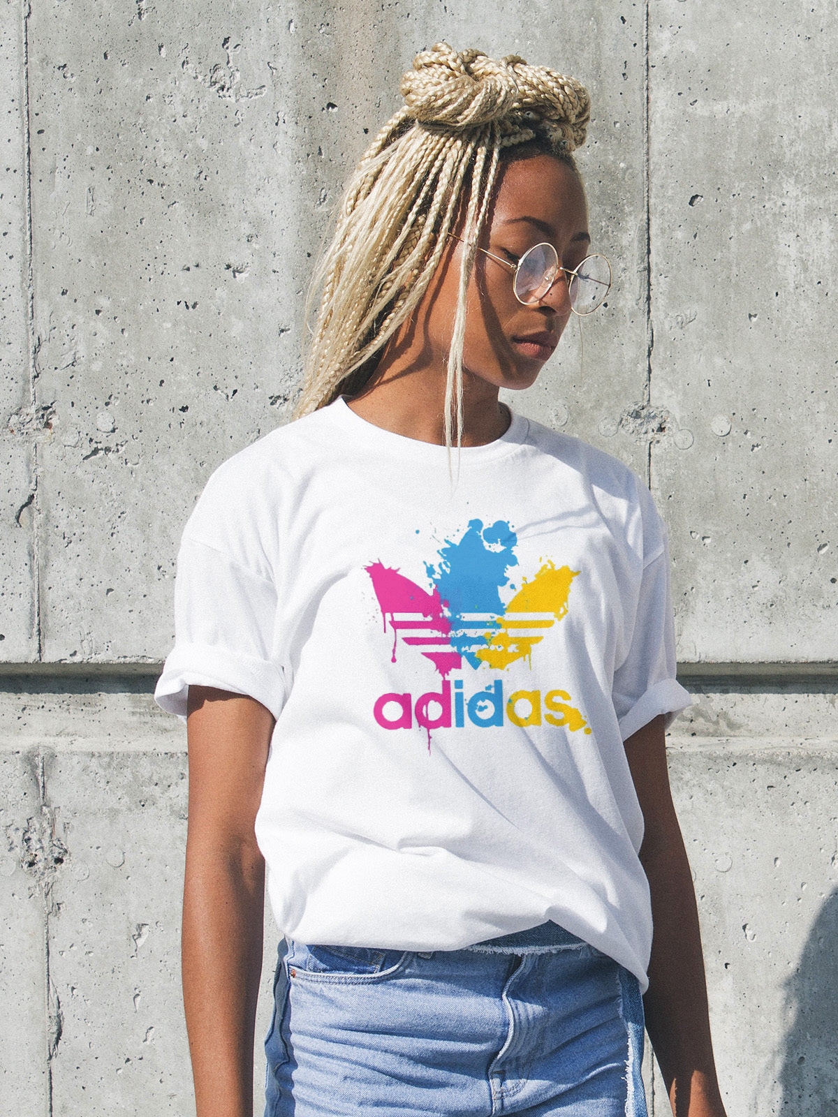 SatModa SatModa https://satmoda.com › products › дамска-тениска-adidas-spot Дамска тениска Adidas Spot/SatModa Дамска тениска със стилен дизайн и висококачествени материали. Отличен избор за ежедневието и спорт. Подходяща за разнообразни поводи и комбинации. BGN 24.90