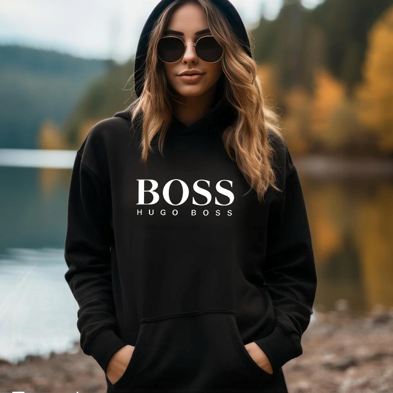 SatModa
SatModa
https://satmoda.com › products › дамски-суичър-boss
Дамски суитчър Boss / SatModa
Ефектен дамски суичър с качулка и връзки.Материята на суичъра е изключително мека и приятна.Осигурява максимален комфорт и топлина през зимните дни.Памучна вата
BGN 45.00