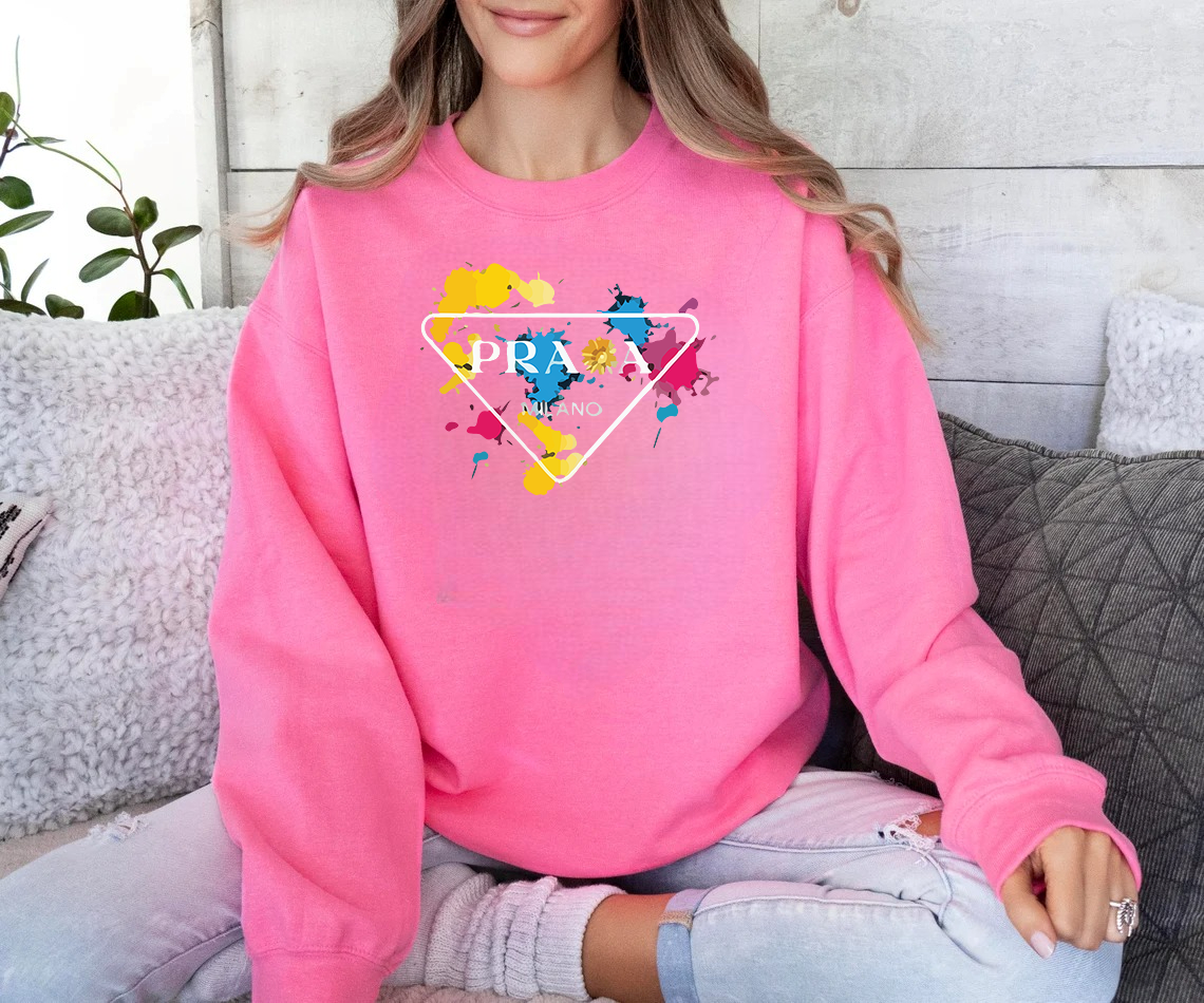 SatModa
SatModa
https://satmoda.com › products › дамска-блуза-prad-colorful
Дамска блуза Prad Colorful / SatModa
Ватирана блуза с обло деколте и свободна кройка. Материята на блузата е изключително мека и приятна. Осигурява максимален комфорт и топлина през зимните дни.
BGN 36.00