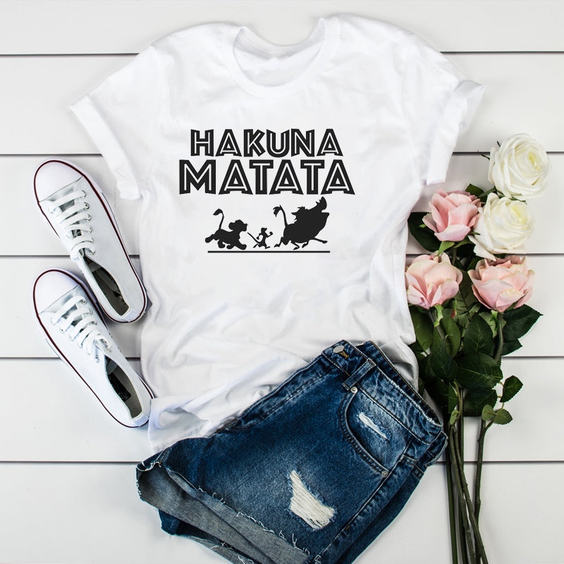 SatModa
SatModa
https://satmoda.com › products › дамска-тениска-hakuna-matata
Дамска Тениска Hakuna Matata - SatModa..
Открийте Дамска тениска Love is Wild със 100% памучна материя, обло деколте и свободна кройка. Идеална за летния гардероб. Пере се лесно на 40°.
BGN 14.00