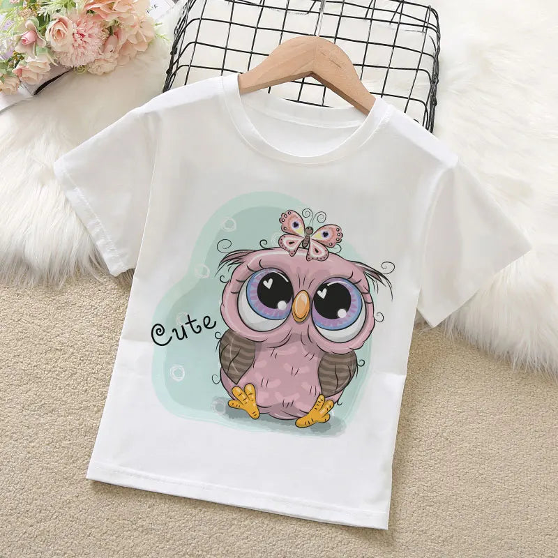Детска тениска Cute - SatModa. https://satmoda.com/products/copy-of-детска-тениска-cute Детска тениска със забавен принт за всяко малко приключение. Мека и дишаща, за комфорт през целия ден.