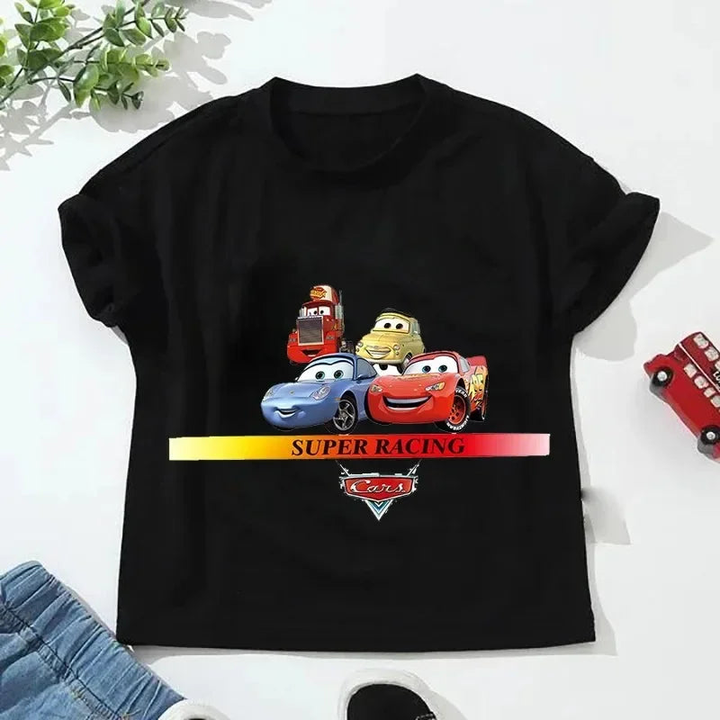 Детска тениска Super Racing - SatModa https://satmoda.com/products/детска-тениска-super-racing Детска тениска със забавен принт за всяко малко приключение. Мека и дишаща, за комфорт през целия ден.