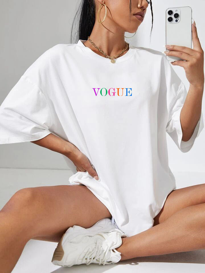 Дамска тениска Oversize Vogue - Бяла.