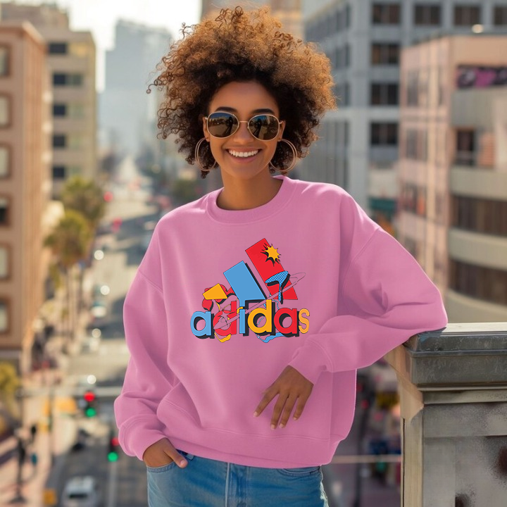 SatModa
SatModa
https://satmoda.com › products › дамска-блуза-adidas-freaky
Дамска блуза Adidas Freaky/SatModa
Ватирана блуза с обло деколте и свободна кройка. Материята на блузата е изключително мека и приятна. Осигурява максимален комфорт и топлина през зимните дни.
BGN 37.00