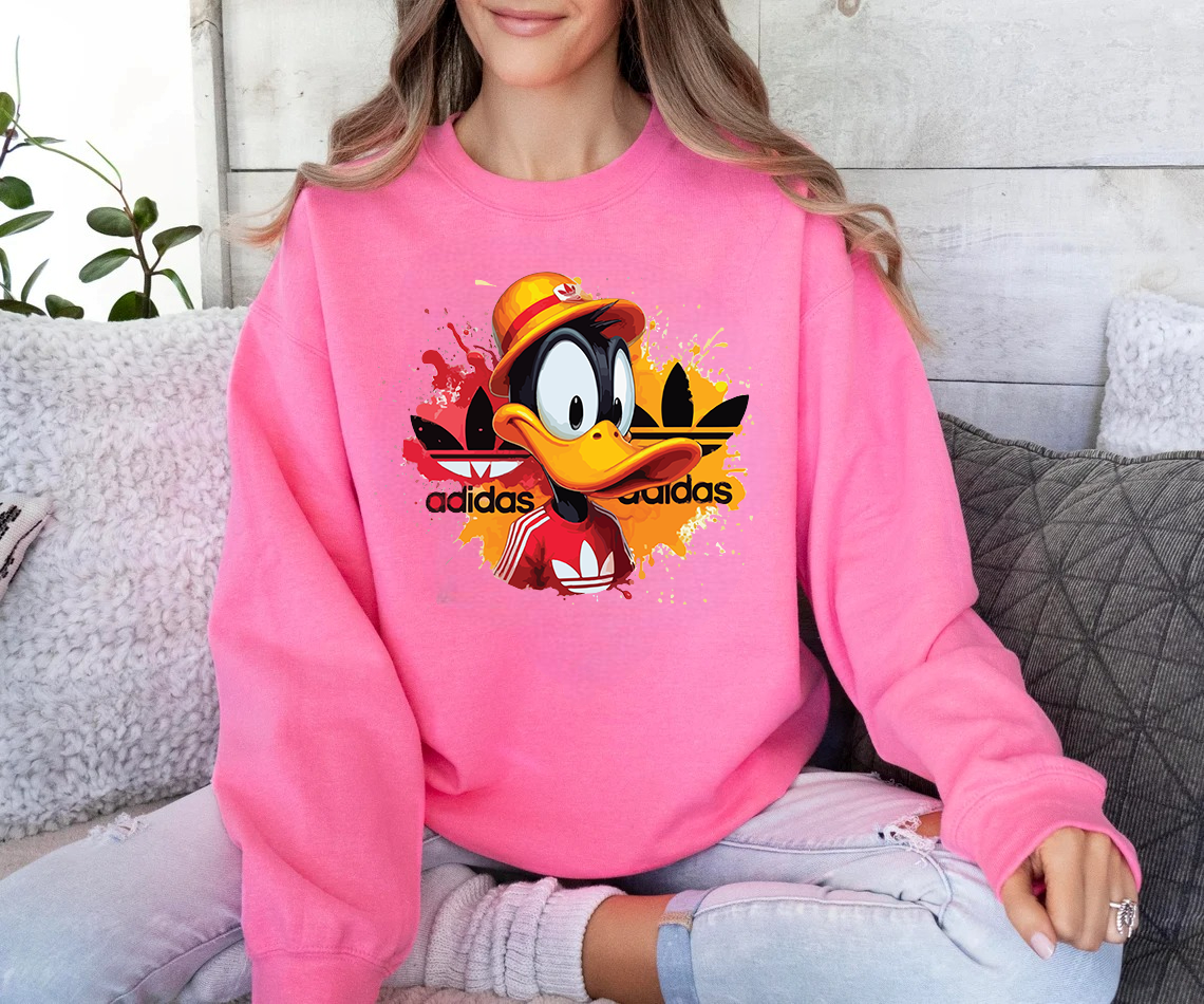 SatModa
SatModa
https://satmoda.com › products › дамска-блуза-adidas-duck
Дамска блуза Adidas Duck/SatModa
Ватирана блуза с обло деколте и свободна кройка. Материята на блузата е изключително мека и приятна. Осигурява максимален комфорт и топлина през зимните дни.
BGN 36.00