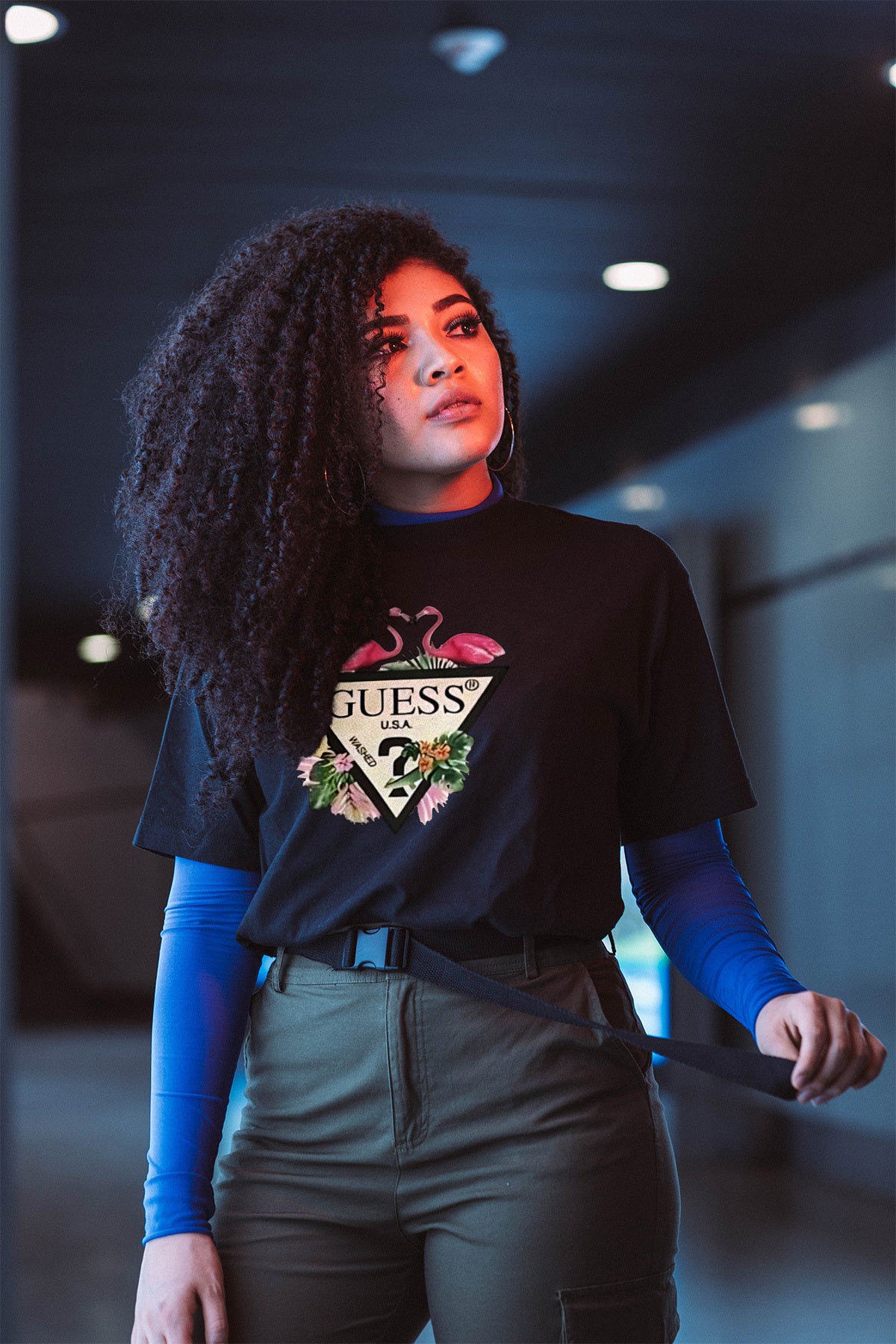 Дамска тениска Guess flamingo dtg https://satmoda.com/products/дамска-тениска-guess-flamingo-dtg Дамска Тениска с обло деколте и свободна кройка. Материята на тениската е изключително мека и осигурява максимален комфорт през летните дни. Съчетава се добре с елегантно, спортно-елегантно и ежедневно облекло.Тениската е изработена от 100% памукПрепоръчителна температура за пране 30°