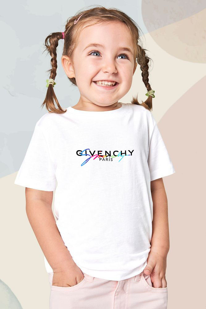 Детска тениска Givenchy - SatModa
Детска тениска със забавен принт за всяко малко приключение. Мека и дишаща, за комфорт през целия ден.
BGN 23.90