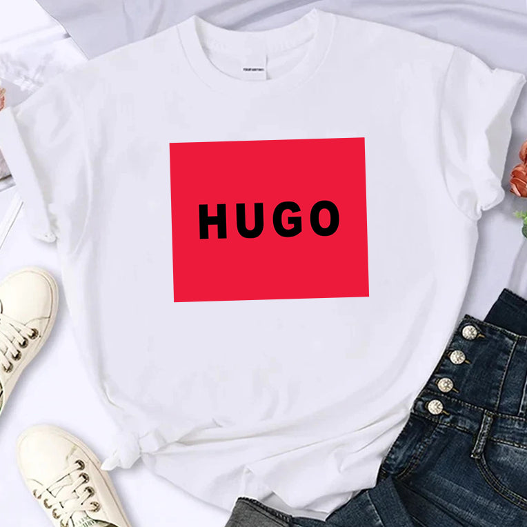 Дамска тениска Hugo Logo - SatModa https://satmoda.com/products/дамска-тениска-hugo-logo Дамска тениска със стилен дизайн и висококачествени материали. Отличен избор за ежедневието и спорт. Подходяща за разнообразни поводи и комбинации.