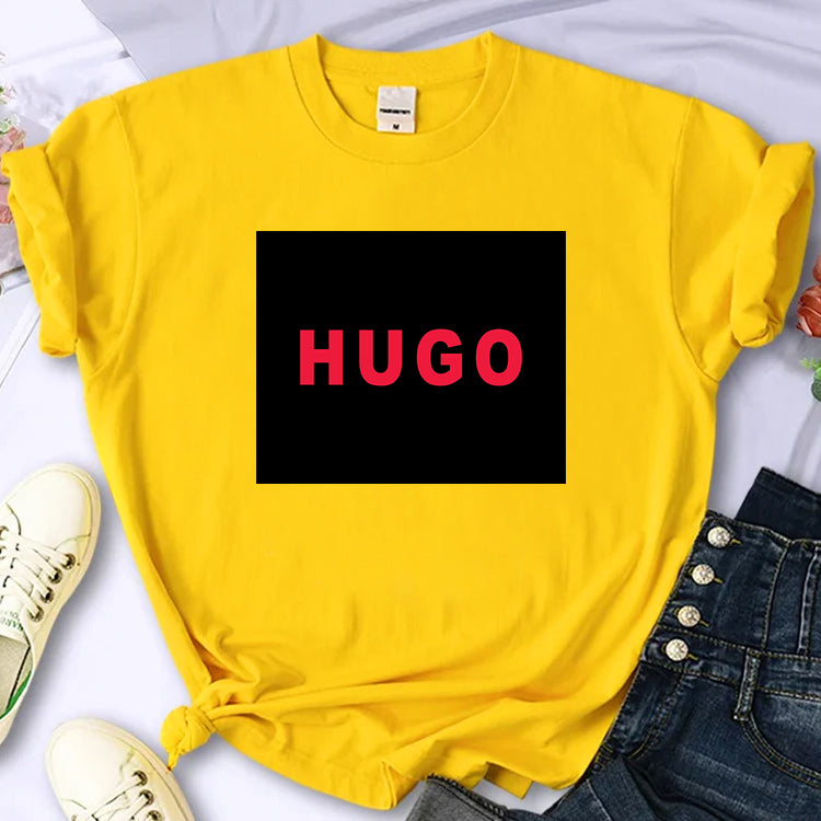 Дамска тениска Hugo Logo - SatModa https://satmoda.com/products/дамска-тениска-hugo-logo Дамска тениска със стилен дизайн и висококачествени материали. Отличен избор за ежедневието и спорт. Подходяща за разнообразни поводи и комбинации.