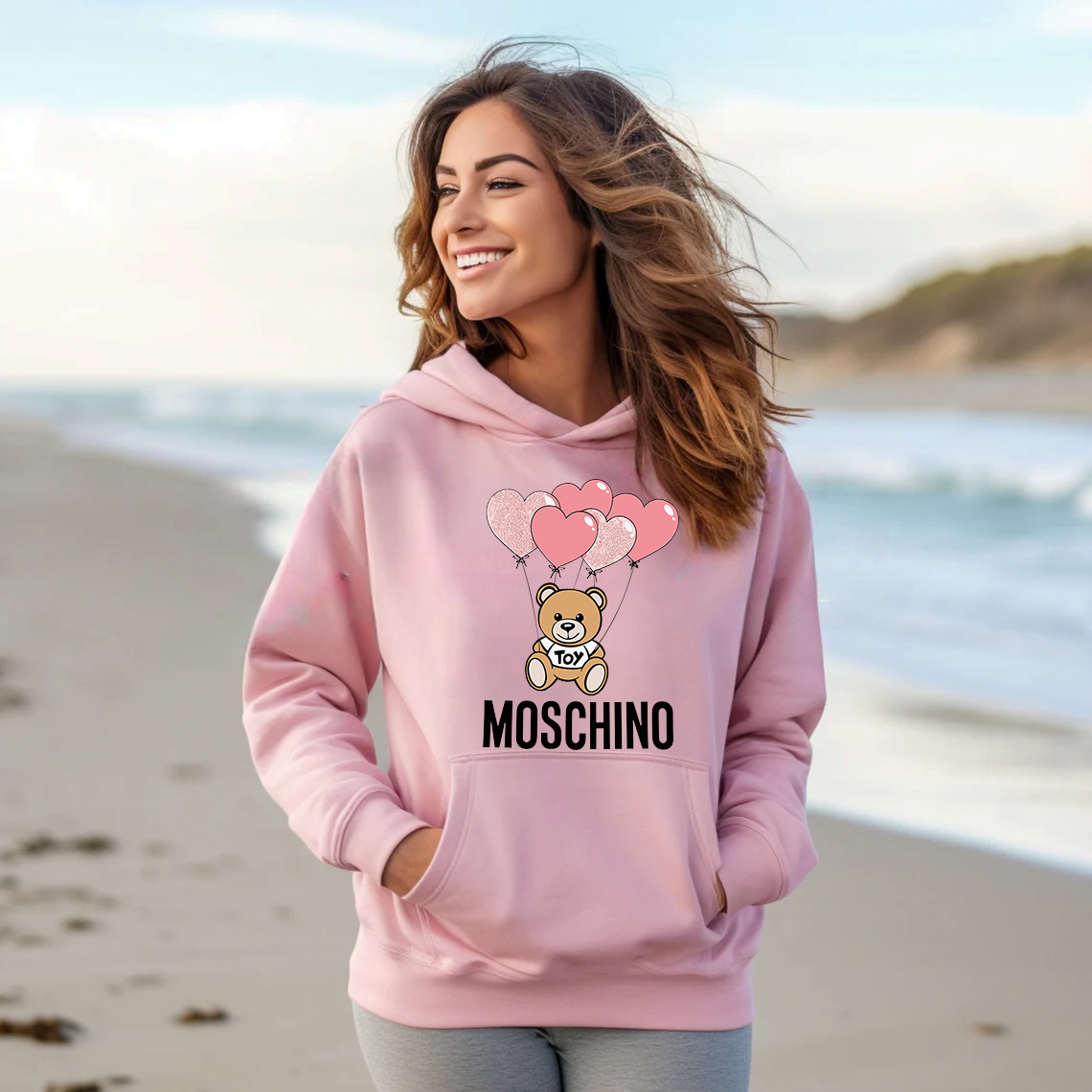 SatModa
SatModa
https://satmoda.com › products › дамски-суичър-moschino-balloons
Дамски суитчър Moschino Balloons - SatModa
Ефектен дамски суичър с качулка и връзки.Материята на суичъра е изключително мека и приятна.Осигурява максимален комфорт и топлина през зимните дни.Памучна вата
BGN 45.00