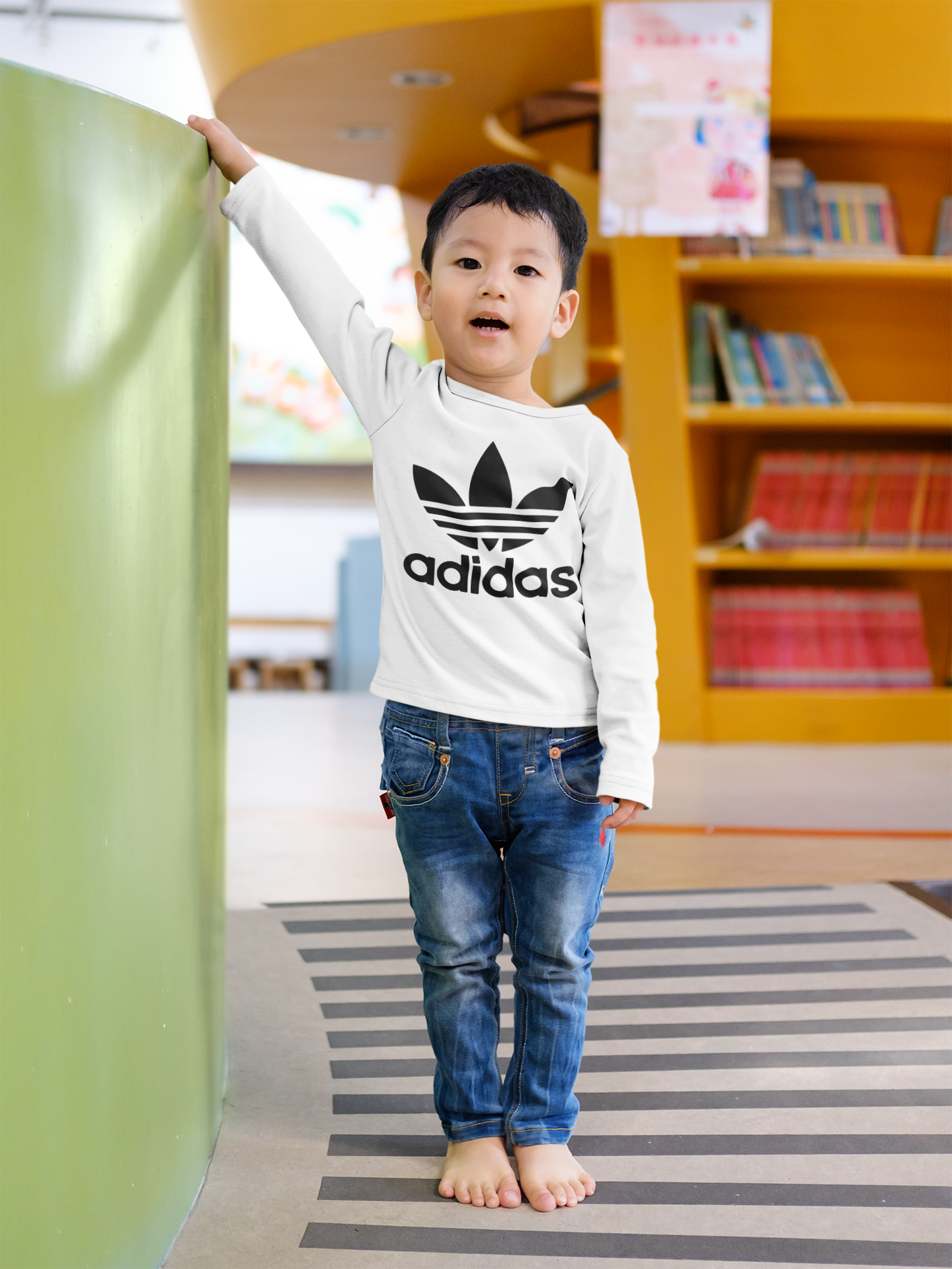Детска блуза Adidas Mickey / SatModa
Мека памучна блуза за деца, идеална за всекидневна употреба. Дишаща, хипоалергенна и удобна. Доставка в цялата страна. Размери 3-12 г. Пастелни цветове.
BGN 26.60