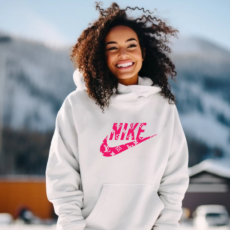 SatModa
SatModa
https://satmoda.com › products › дамски-суичър-nike-l-v
Дамски суитчър Nike L.V / SatModa
Ефектен дамски суичър с качулка и връзки.Материята на суичъра е изключително мека и приятна.Осигурява максимален комфорт и топлина през зимните дни.Памучна вата
BGN 45.00