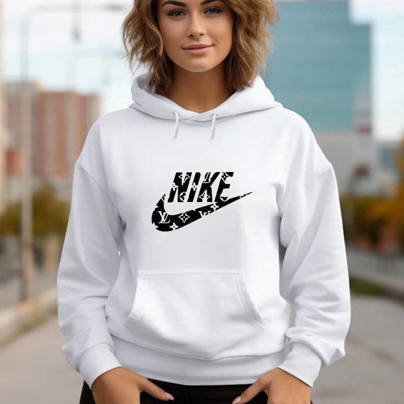SatModa
SatModa
https://satmoda.com › products › дамски-суичър-nike-l-v-black
Дамски суитчър Nike L.V. Black / SatModa
Ефектен дамски суичър с качулка и връзки.Материята на суичъра е изключително мека и приятна.Осигурява максимален комфорт и топлина през зимните дни.Памучна вата
BGN 45.00