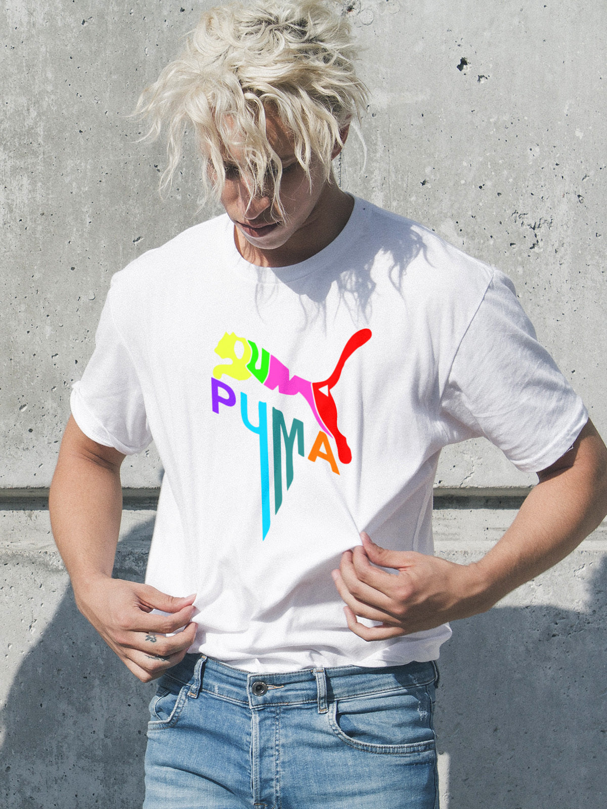 Мъжка тениска Puma Striped / SatModa
Модерна мъжка тениска с обло деколте и свободна кройка. Материята на тениската е изключително мека и осигурява максимален комфорт през летните дни. Съчетава...