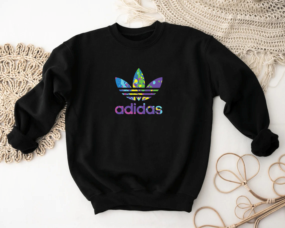 SatModa
SatModa
https://satmoda.com › products › дамска-блуза-adidas-stain
Дамска блуза Adidas Stain / SatModa
Ватирана блуза с обло деколте и свободна кройка. Материята на блузата е изключително мека и приятна. Осигурява максимален комфорт и топлина през зимните дни.
BGN 36.00