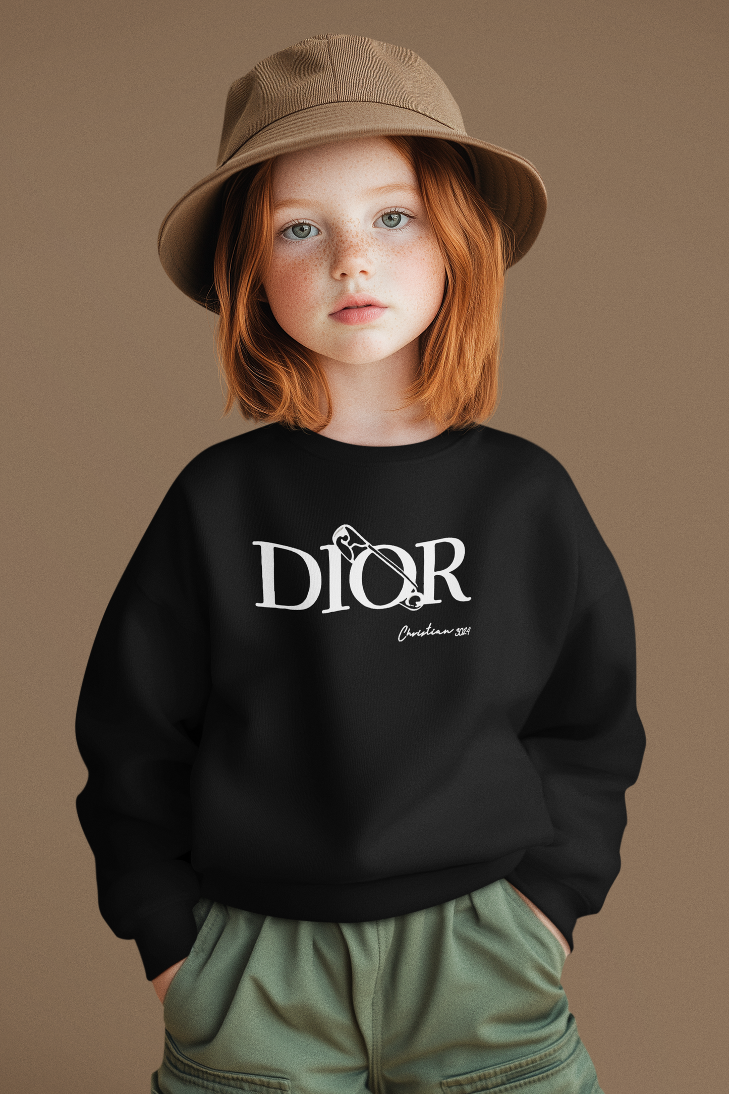 Детска Ватирана Блуза | Мека и Топла | Dior | SatModa
Детска ватирана блуза - идеалният избор за всяко време! Лека, но топла, за есен и зима. Предлага се в разнообразие от цветове и размери за момчета и момичета. П…
BGN 37.90
