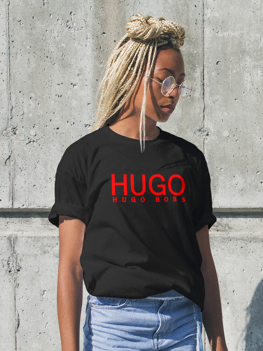 Дамска тениска Hugo Boss/SatModa
Дамска тениска със стилен дизайн и висококачествени материали. Отличен избор за ежедневието и спорт. Подходяща за разнообразни поводи и комбинации.
BGN 24.90