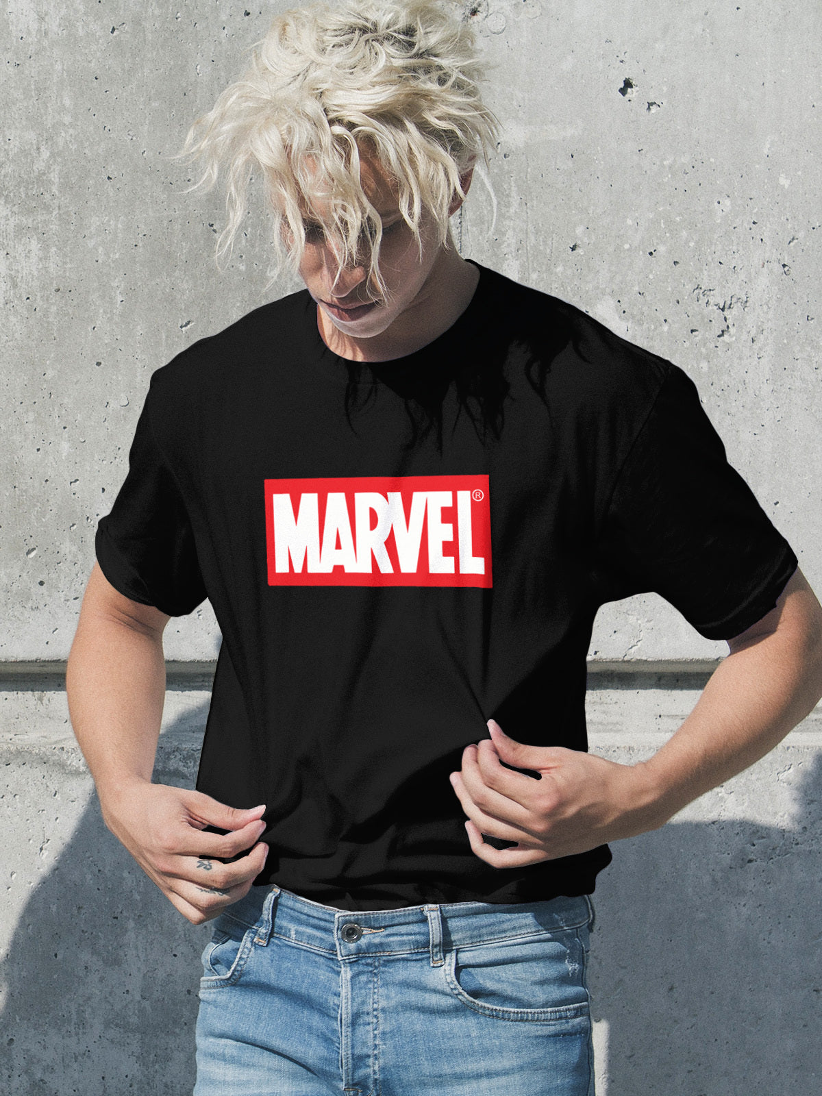 Мъжка тениска Marvel
Модерна мъжка тениска с обло деколте и свободна кройка. Материята на тениската е изключително мека и осигурява максимален комфорт през летните дни. Съчетава...
BGN 26.99