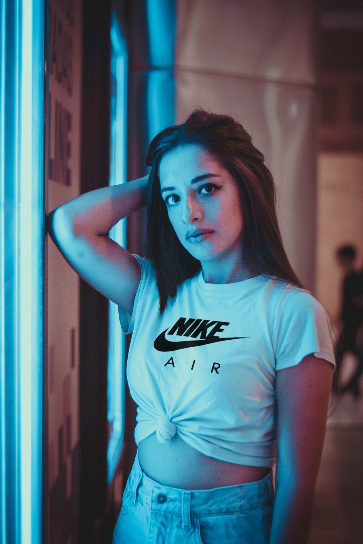 SatModa
SatModa
https://satmoda.com › products › nike-air-1-дамска-тениска
Дамска тениска Nike Air / SatModa
Дамска Тениска с обло деколте и свободна кройка.Материята на тениската е изключително мека и осигурява максимален комфорт през летните дни.
BGN 24.90