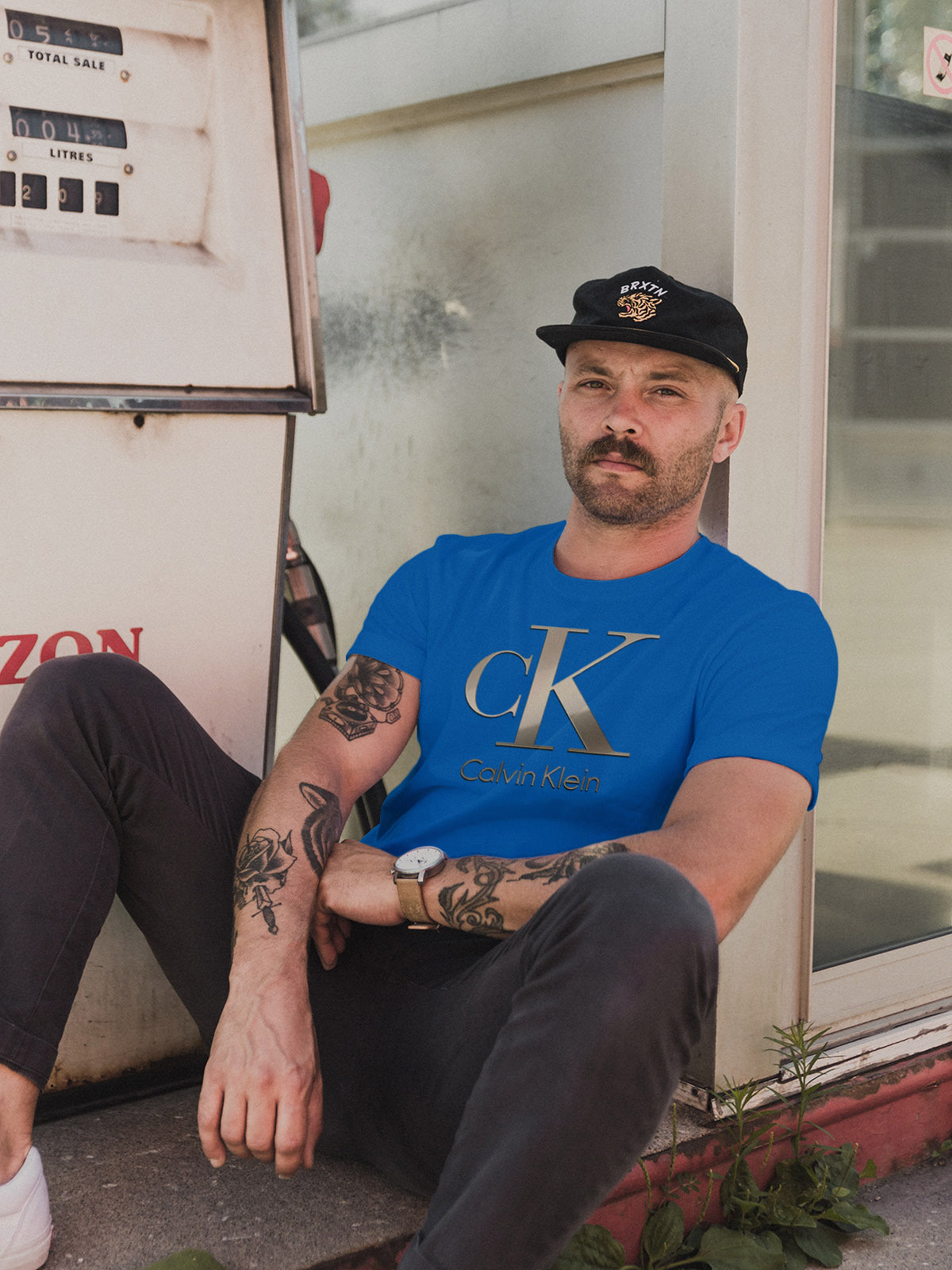 Мъжка тениска Ck Silver / SatModa
Модерна мъжка тениска с обло деколте и свободна кройка. Материята на тениската е изключително мека и осигурява максимален комфорт през летните дни. Съчетава...
BGN 26.99