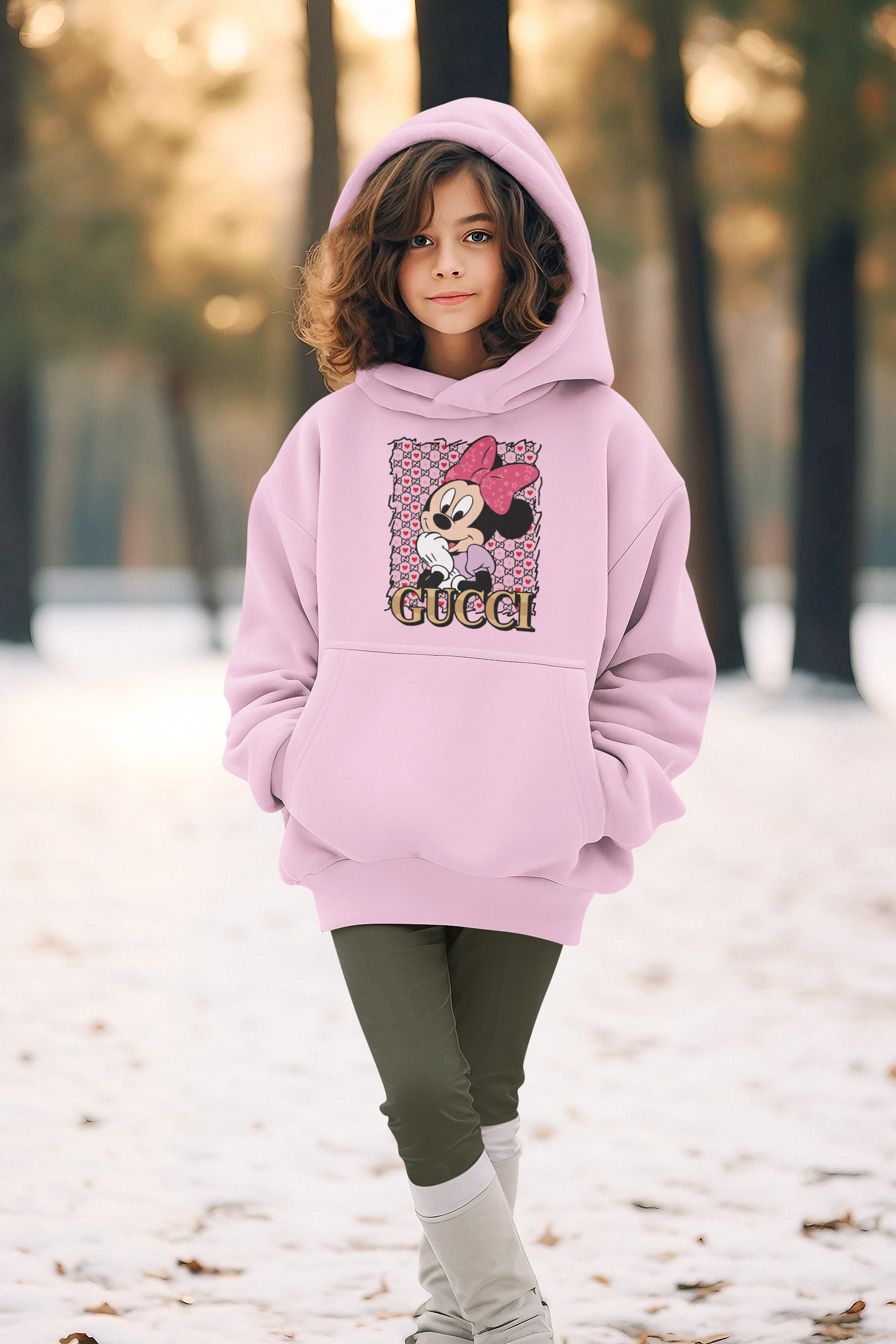 Детски Ватиран Суичър Minnie Gucci | Облекло за Деца | SatModa.
Осигурете топлина и комфорт за вашето дете с нашия меко ватиран суичър! Идеален за училище, разходки и игри. Високо качество, и забавни дизайни. ⭐ Бърза доставк…
BGN 39.90