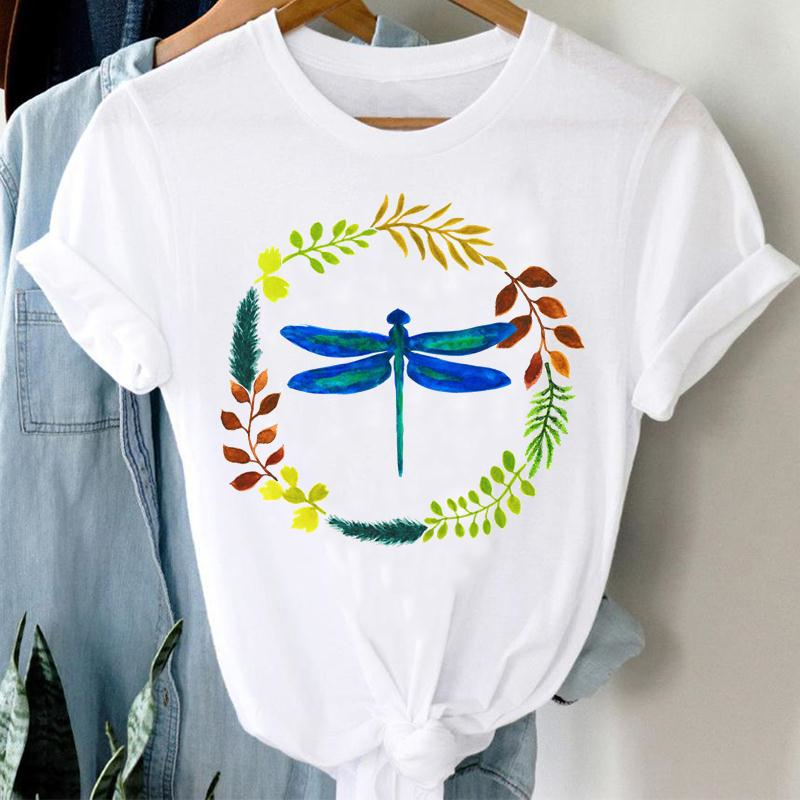 Дамска тениска Dragonfly https://satmoda.com/products/cotton-women-s-t-shirtdragonfly Ефектна дамска тениска с обло деколте и свободна кройка. Осигурява максимален комфорт през летните дни.Съчетава се добре както с дънки, така и със спортен екип.Материя: 100% памук