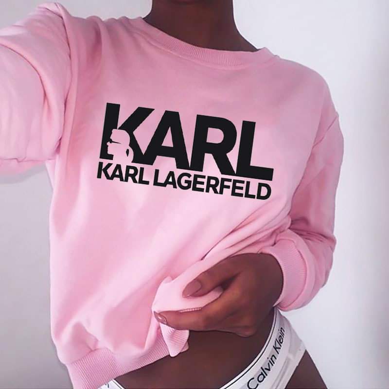 Дамска блуза Karl Lagerfeld dtg https://satmoda.com/products/дамска-блуза-karl-lagerfeld Блуза с обло деколте и свободна кройка. Материята на блузата е изключително мека и приятна. Осигурява максимален комфорт и топлина през зимните дни. 100% Памук