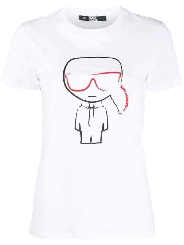 Дамска тениска Karl red glasses https://satmoda.com/products/дамска-тениска-karl-red-glasses Дамска Тениска с обло деколте и свободна кройка.Материята на тениската е изключително мека и осигурява максимален комфорт през летните дни.Съчетава се добре с елегантно, спортно-елегантно и ежедневно облекло.Тениската е изработена от 100% памукПрепоръчителна температура за пране 30°.