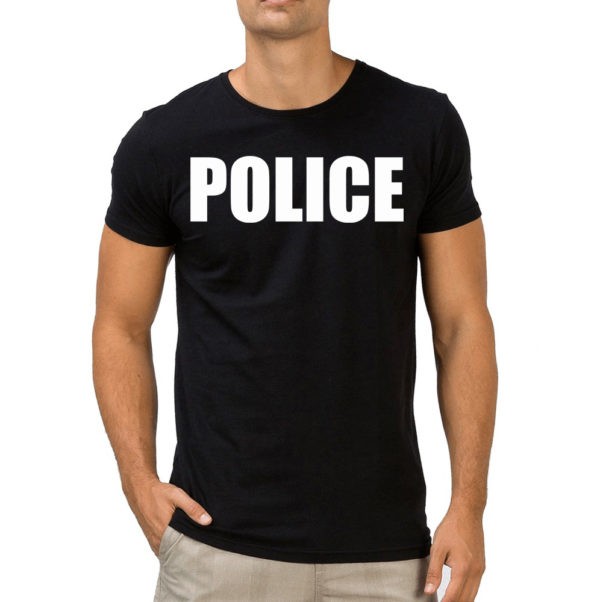 Мъжка тениска Police man https://satmoda.com/products/мъжка-тениска-police-man Ефекнта мъжка тениска с надписСъчетава се добре както с дънки, така и със спортен екип.Материя: 100% памукПроизход: БългарияПрепоръчителна температура за пране 30°