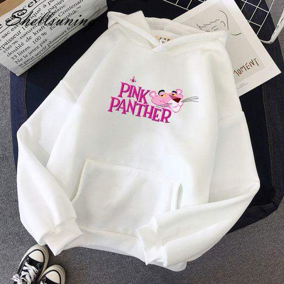 Дамски суичър Pink Panther https://satmoda.com/products/дамски-суичър-pink-panther Ефектен дамски суичър с качулка с връзкиМатерията на блузата е изключително мека и приятна. Осигурява максимален комфорт и топлина през зимните дни100% Памук