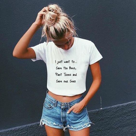 кроп топ I JUST WANT - SatModa https://satmoda.com/products/кроп-топ-i-just-want Кроп Топ тениска с обло деколте и свободна кройка. Материята на тениските е изключително мека и осигурява максимален комфорт през летните дни. 100% памук.