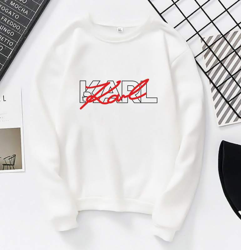 Дамска блуза Karl drawed dtg https://satmoda.com/products/дамска-блуза-karl-drawed-dtg Блуза с обло деколте и свободна кройка. Материята на блузата е изключително мека и приятна. Осигурява максимален комфорт и топлина през зимните дни. 100% памук