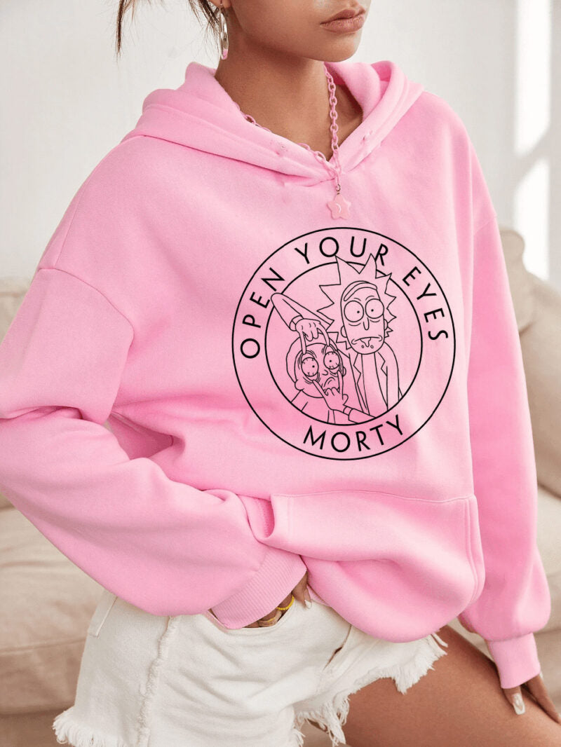 Дамски сучър Beautiful Disaster https://satmoda.com/products/дамски-суичър-open-your-eyes-morty Ефектен дамски суичър с качулка с връзки. Материята на блузата е изключително мека и приятна. Осигурява максимален комфорт и топлина през зимните дни 100% Памук