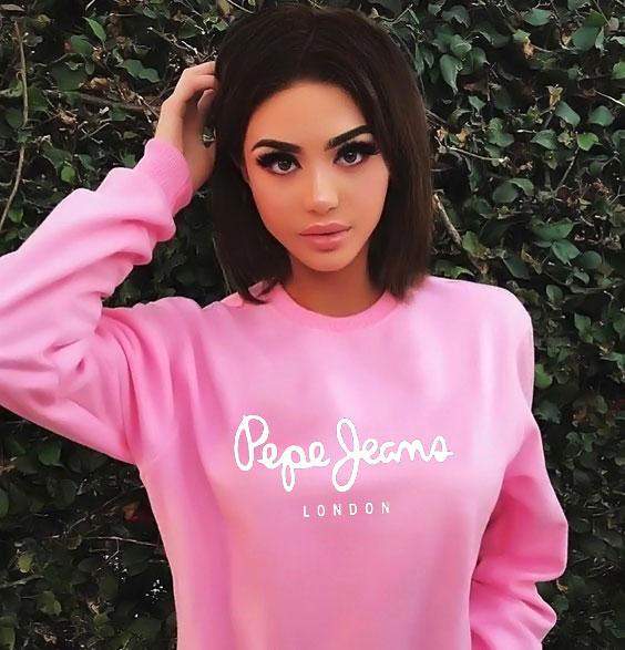 Дамска блуза Pepe Geans dtg https://satmoda.com/products/дамска-блуза-pepe-geans-dtg Блуза с обло деколте и свободна кройка. Материята на блузата е изключително мека и приятна. Осигурява максимален комфорт и топлина през зимните дни. 100% памук