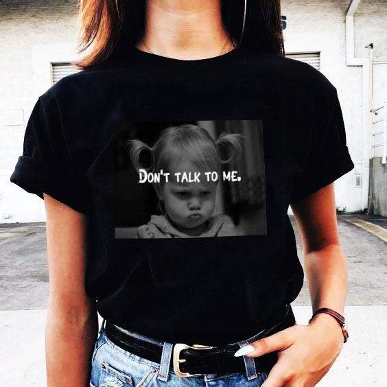 Дамска тениска Don't talk to me черна — свободна кройка | SatModa